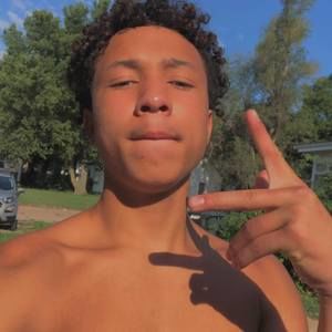 Meet your Posher, Dionte